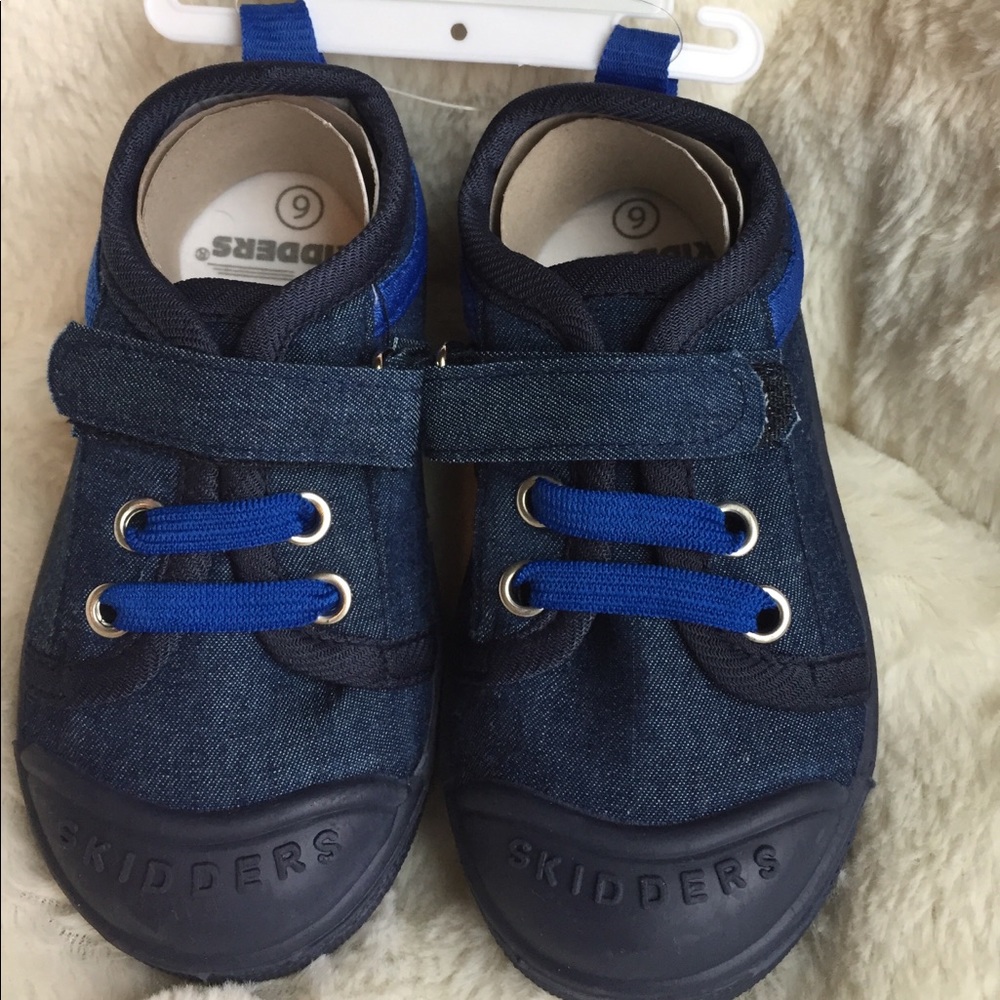 Baby Boy/Walker Shoes Size 6